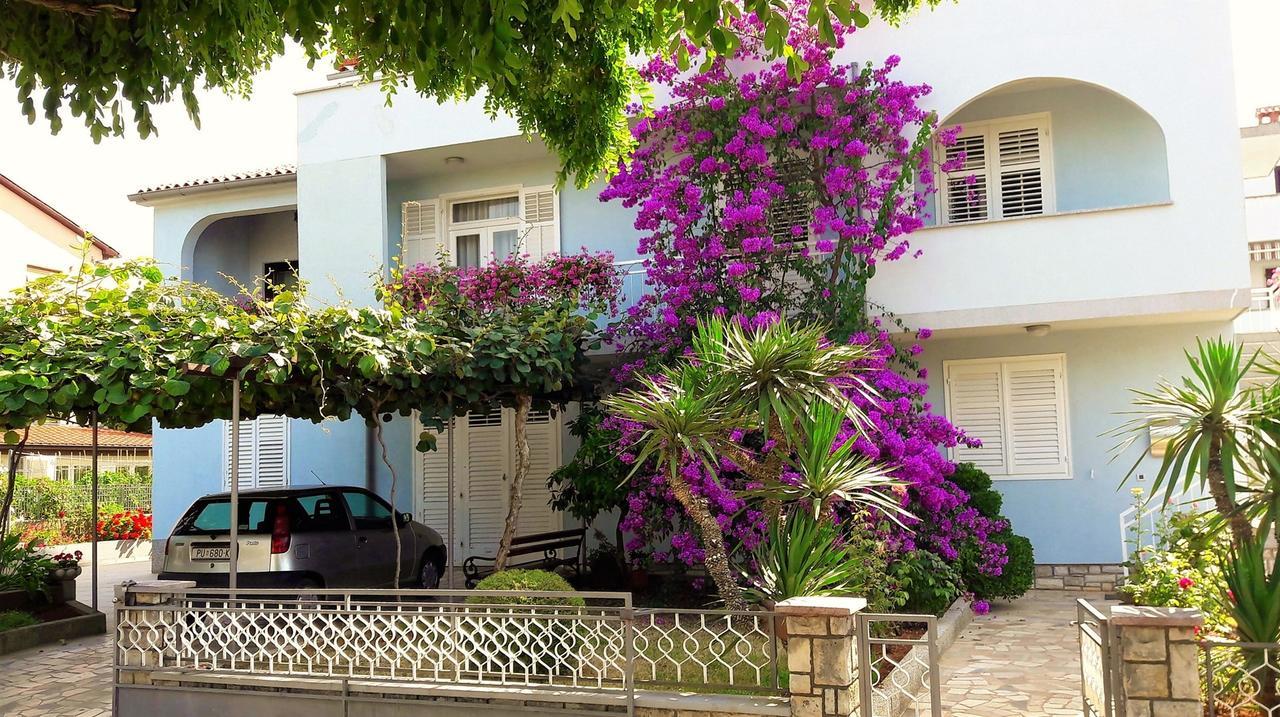 Apartment Aldo II Poreč Exteriör bild